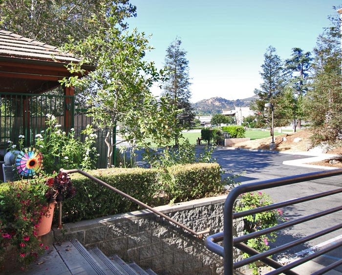 Foothill Progressive Montessori School