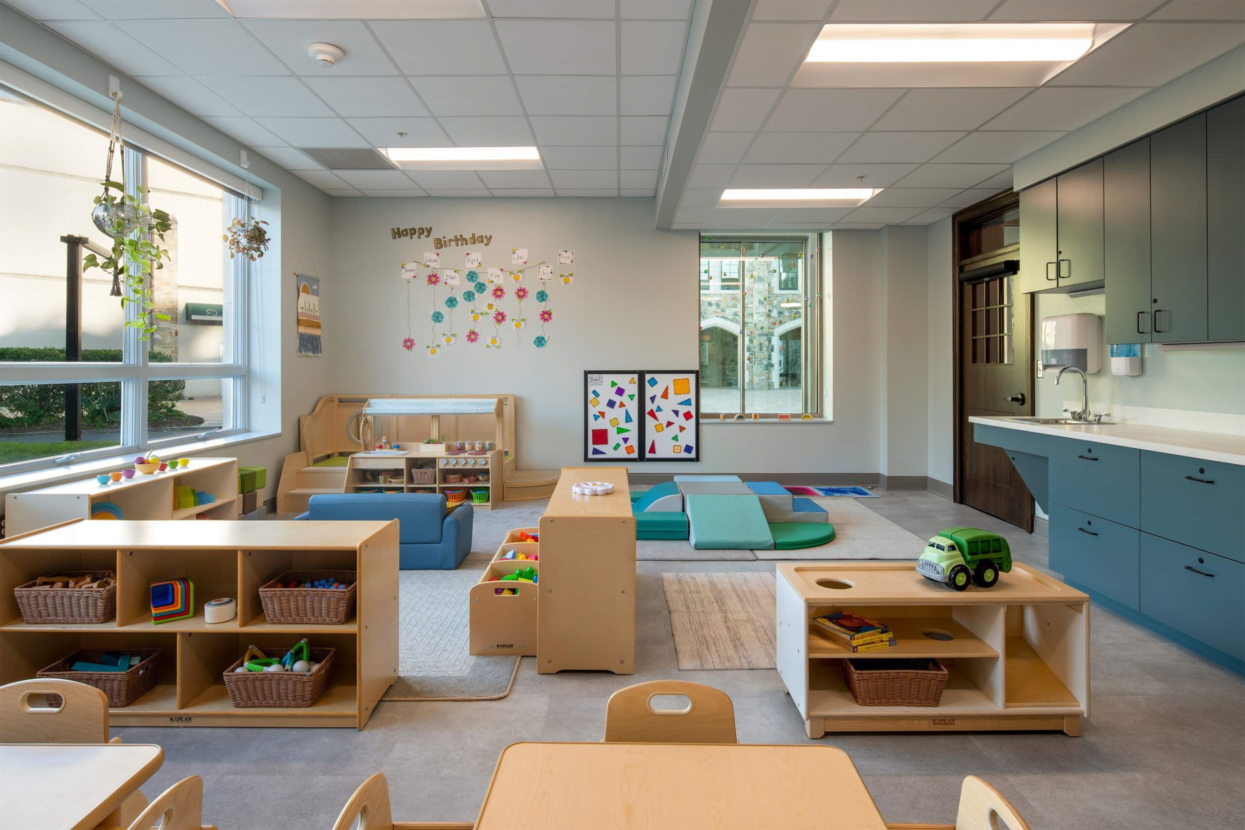 MYERS PARK PRESBYTERIAN WEEKDAY SCHOOL