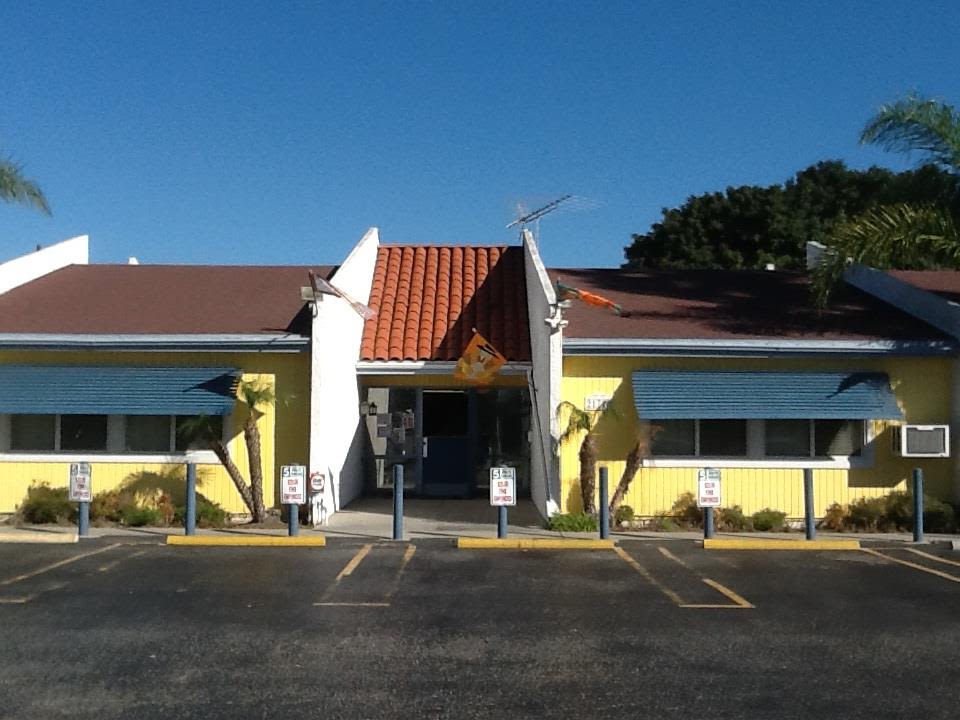 Hickory Tree School ( Preschool &amp;Elementary school )