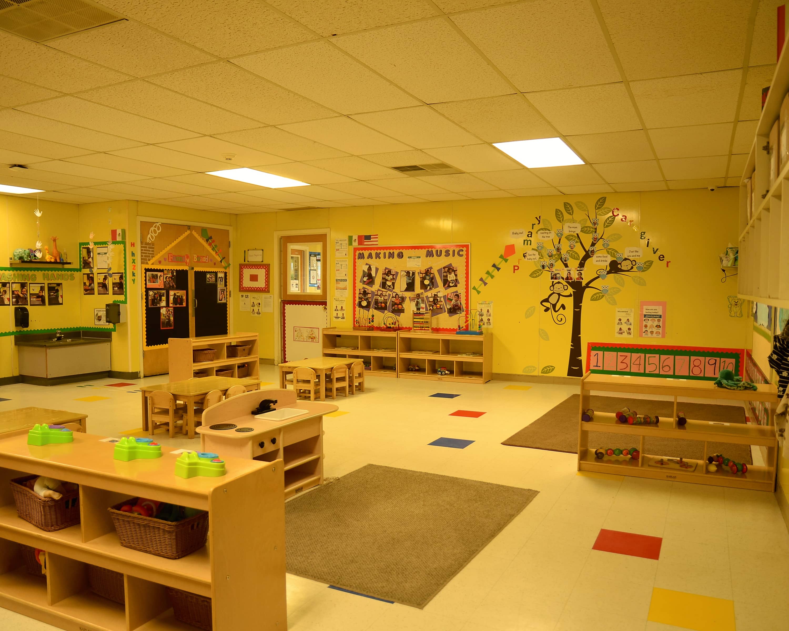 La Petite Academy on Lakeside Drive