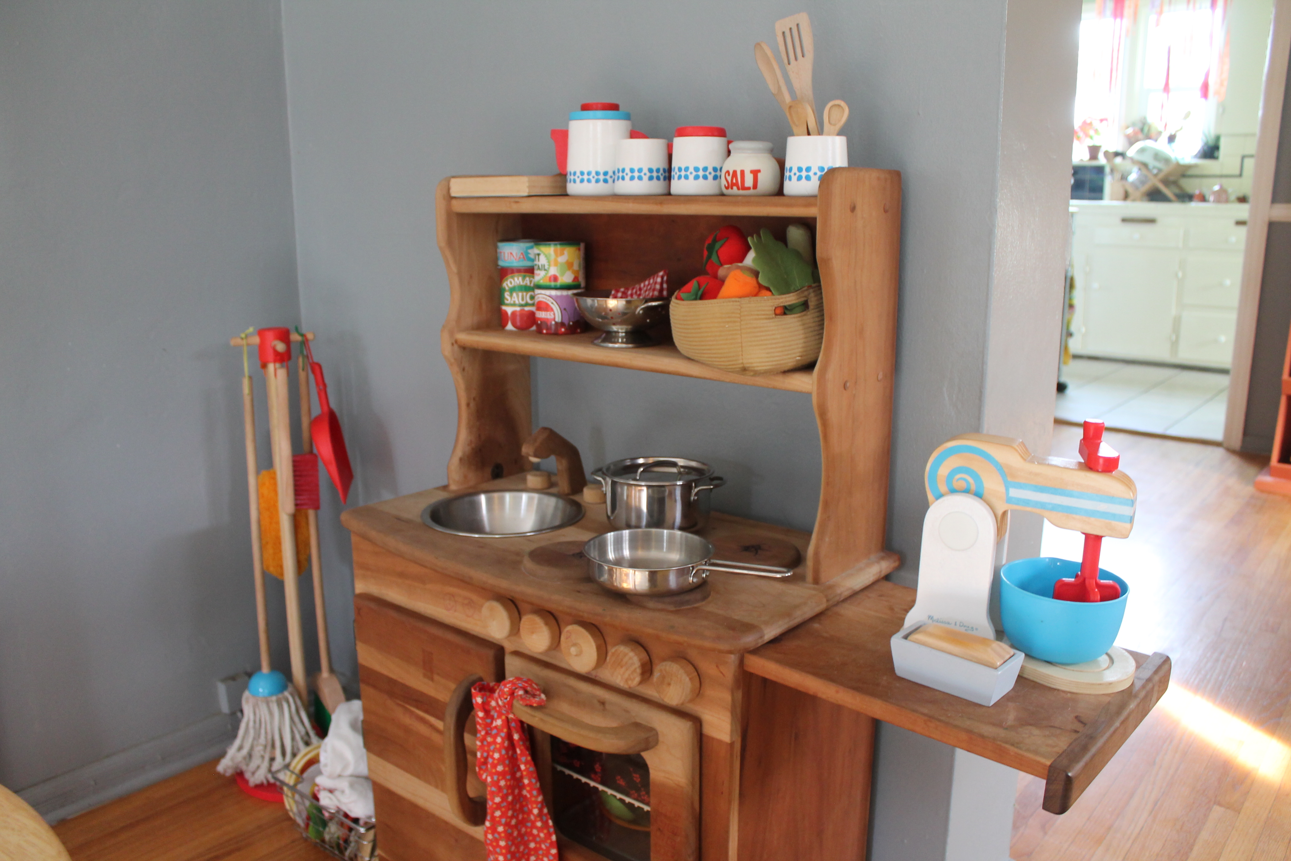 Luna and Eagle Nature School