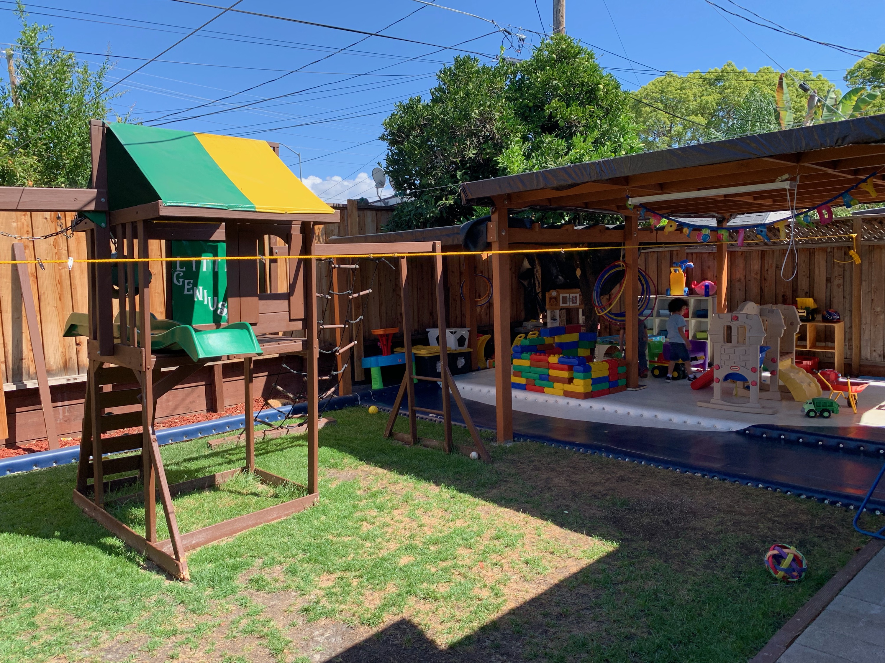 Little Geniuses Wonderschool