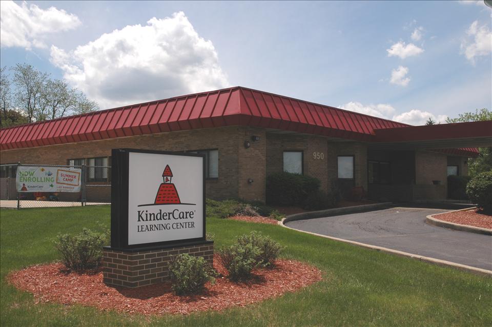 Dianas Lake KinderCare