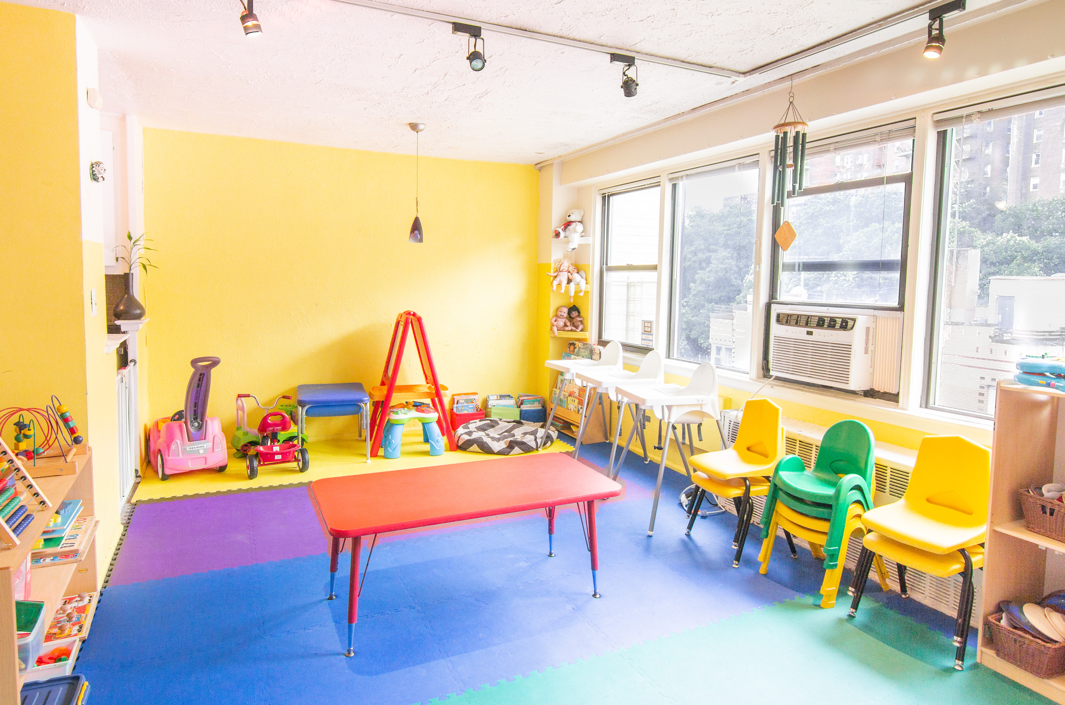 Yvonne's Wonderschool