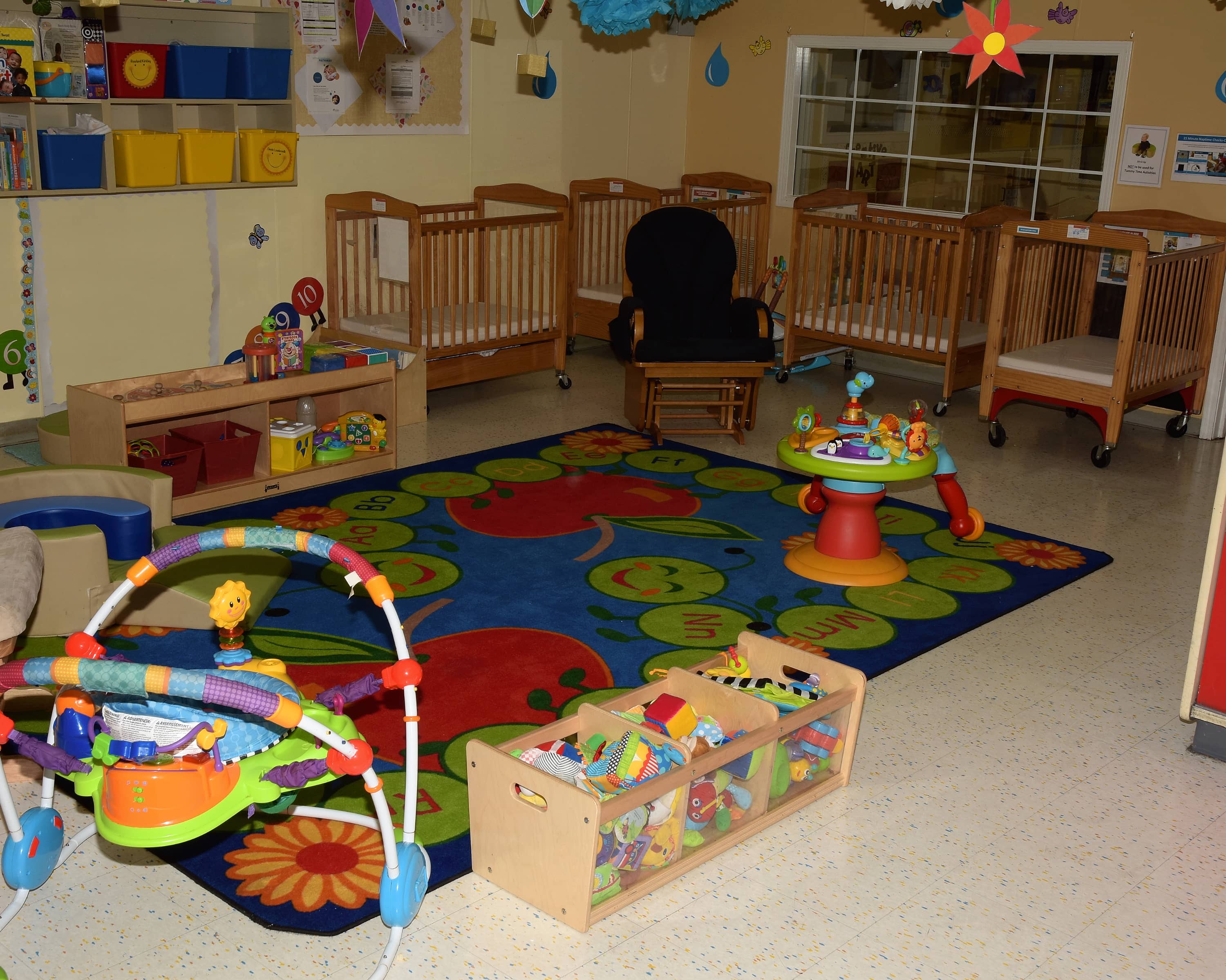 LA PETITE ACADEMY (WARWICK)