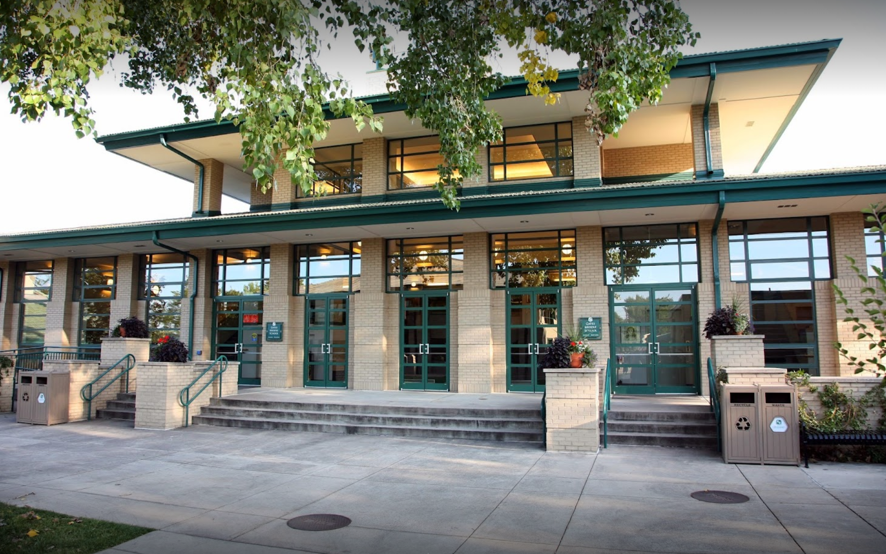 Graland Country Day School