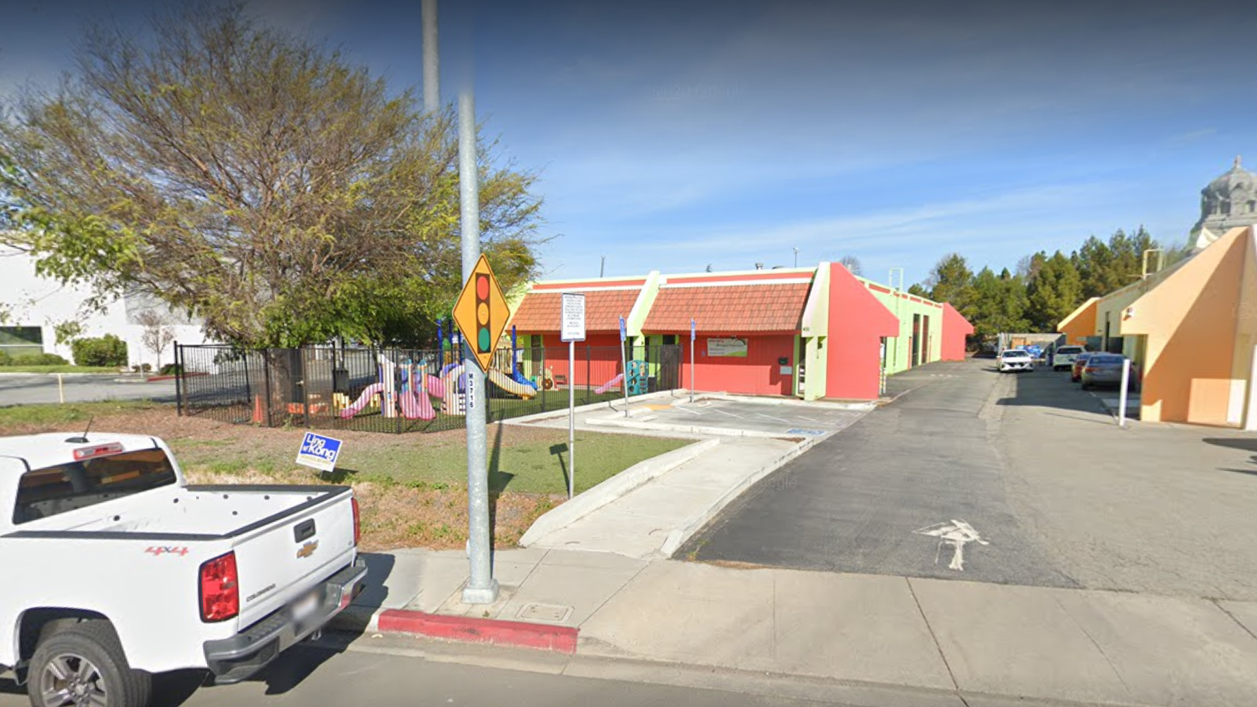 Golden Harvest Montessori - Calaveras