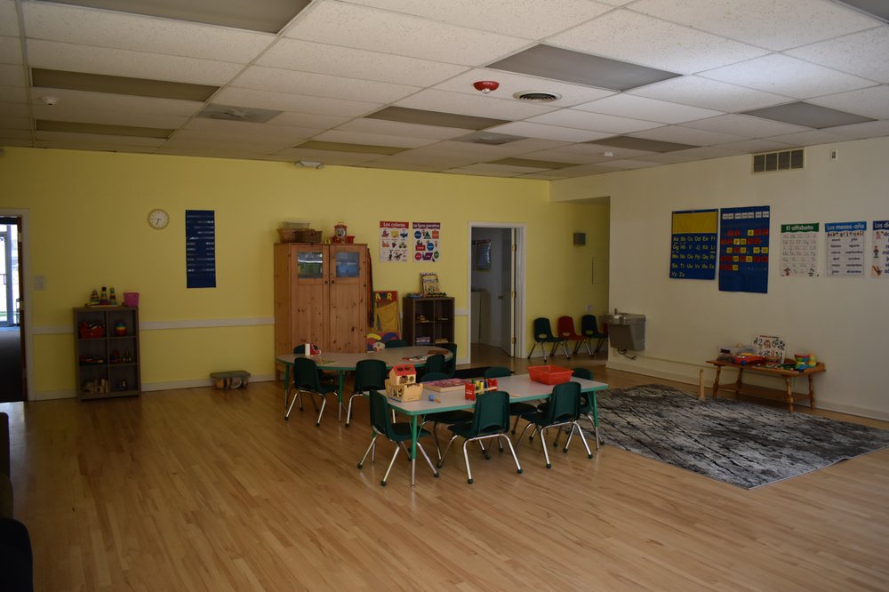 Mariposa Bilingual School