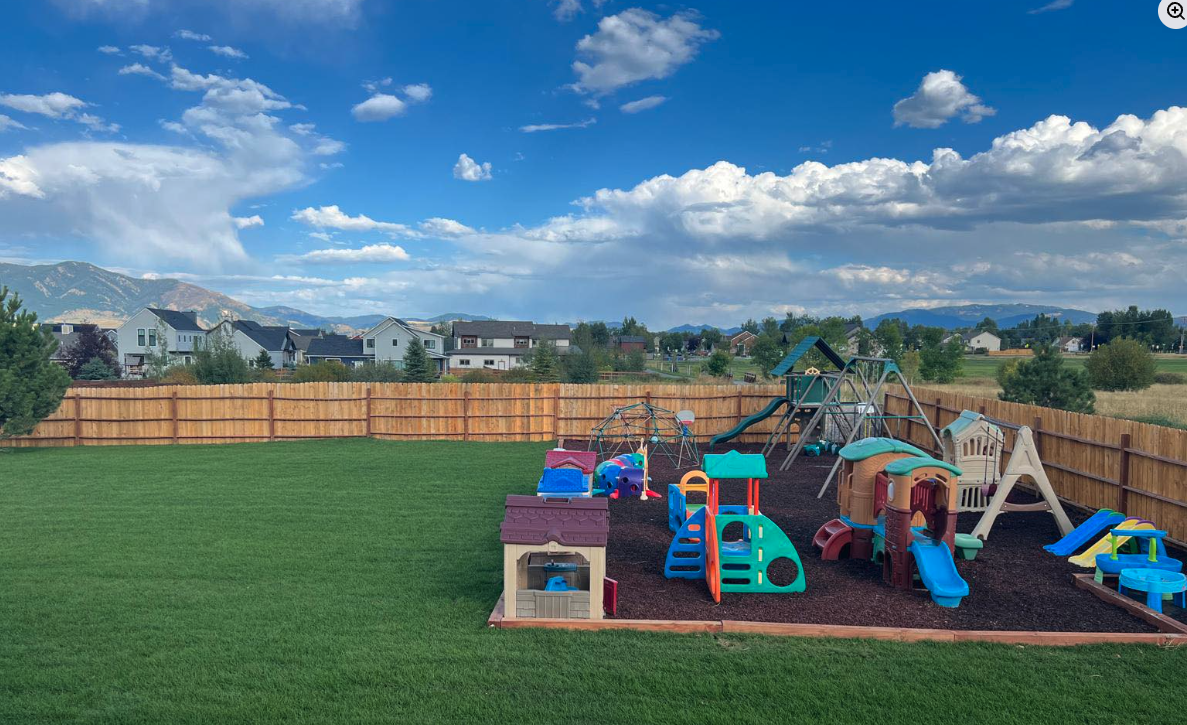 Viviana Helvik/ Little Spanish Preschool