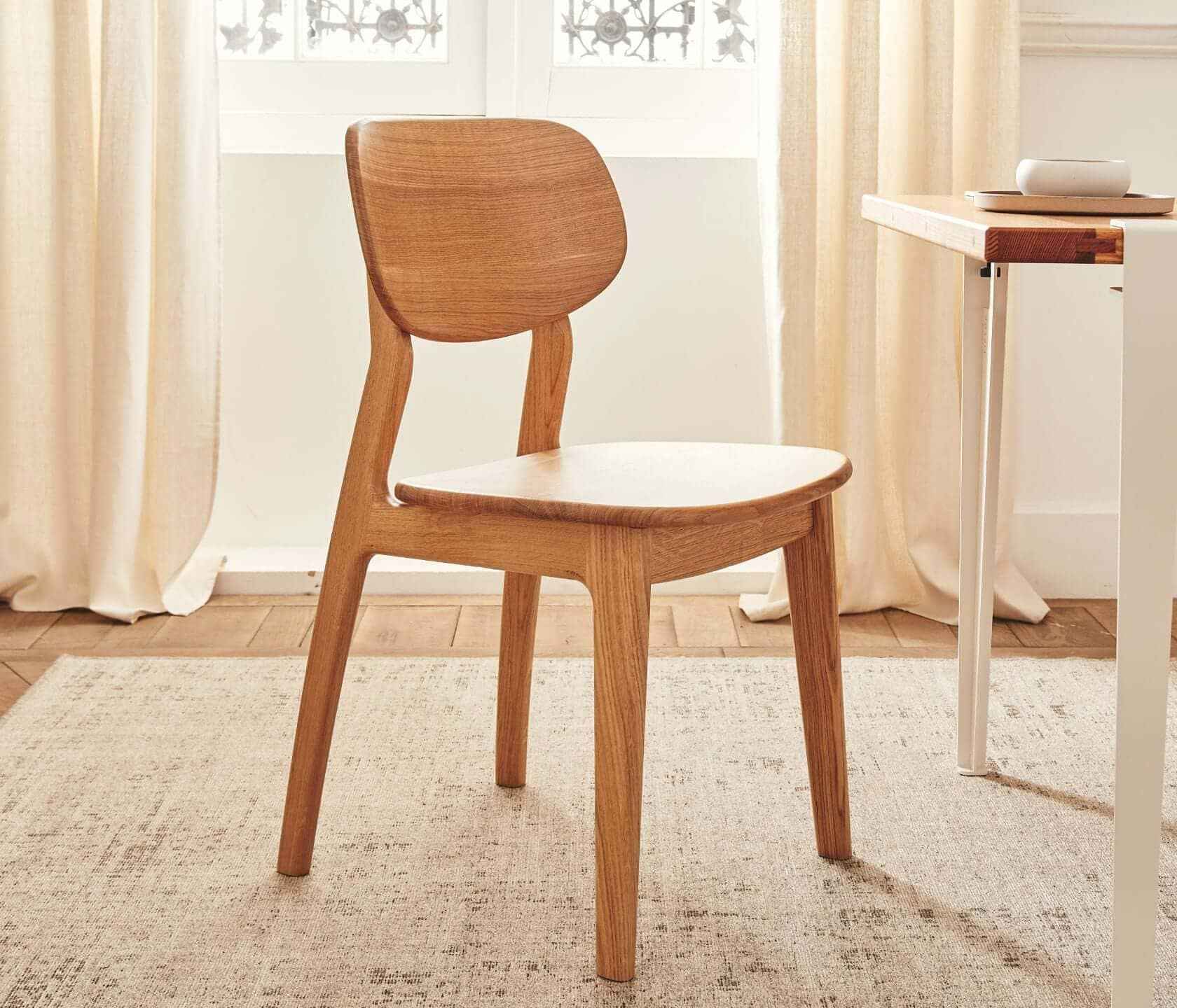 chaise en bois massif tara