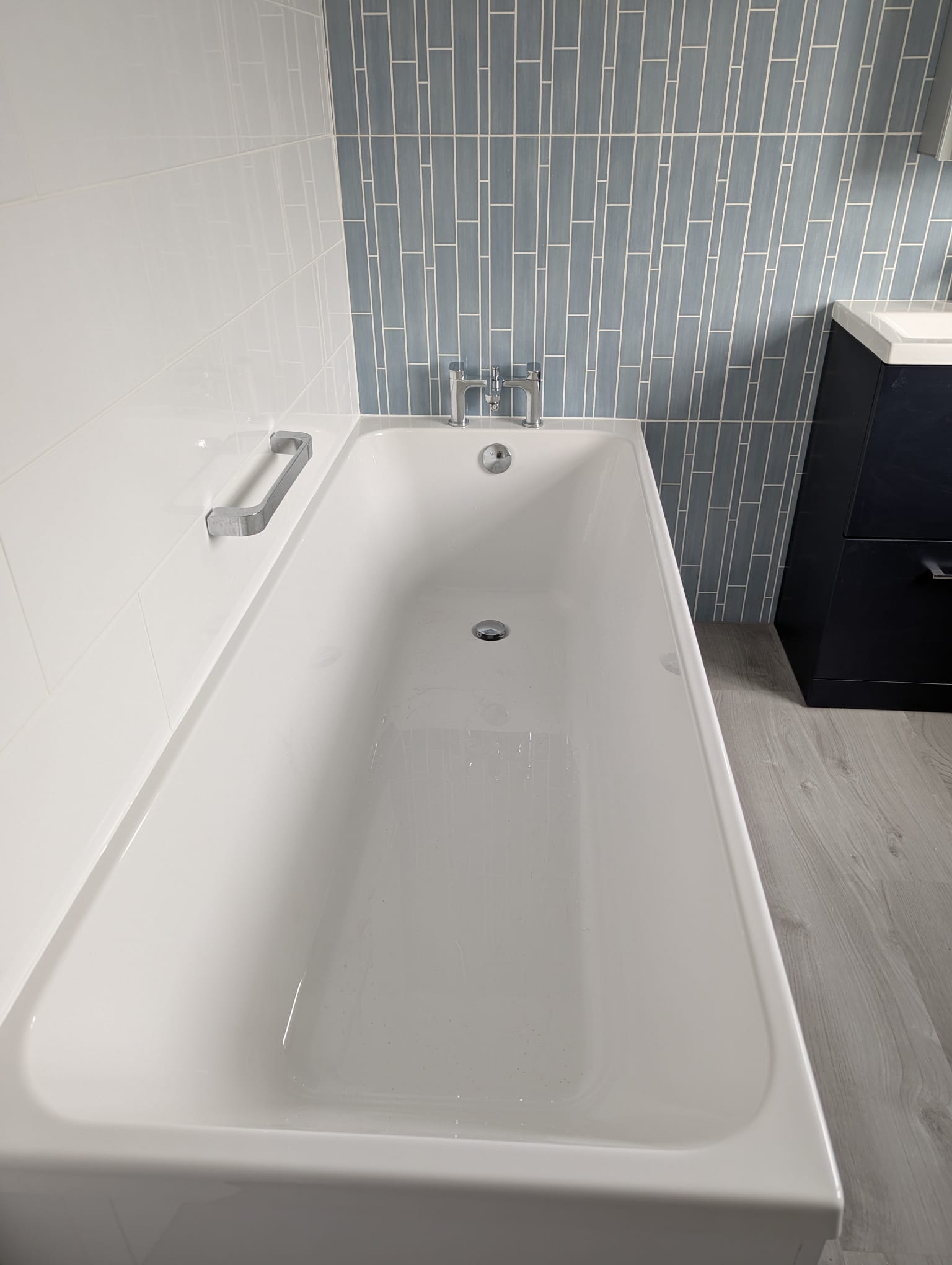 Bathroom showcase image