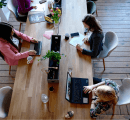 desk sharing in a coworking space