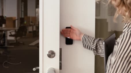 Smart office automation with seamless access control