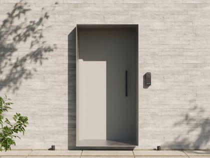 Intercom with doorbell functionality on an entry door