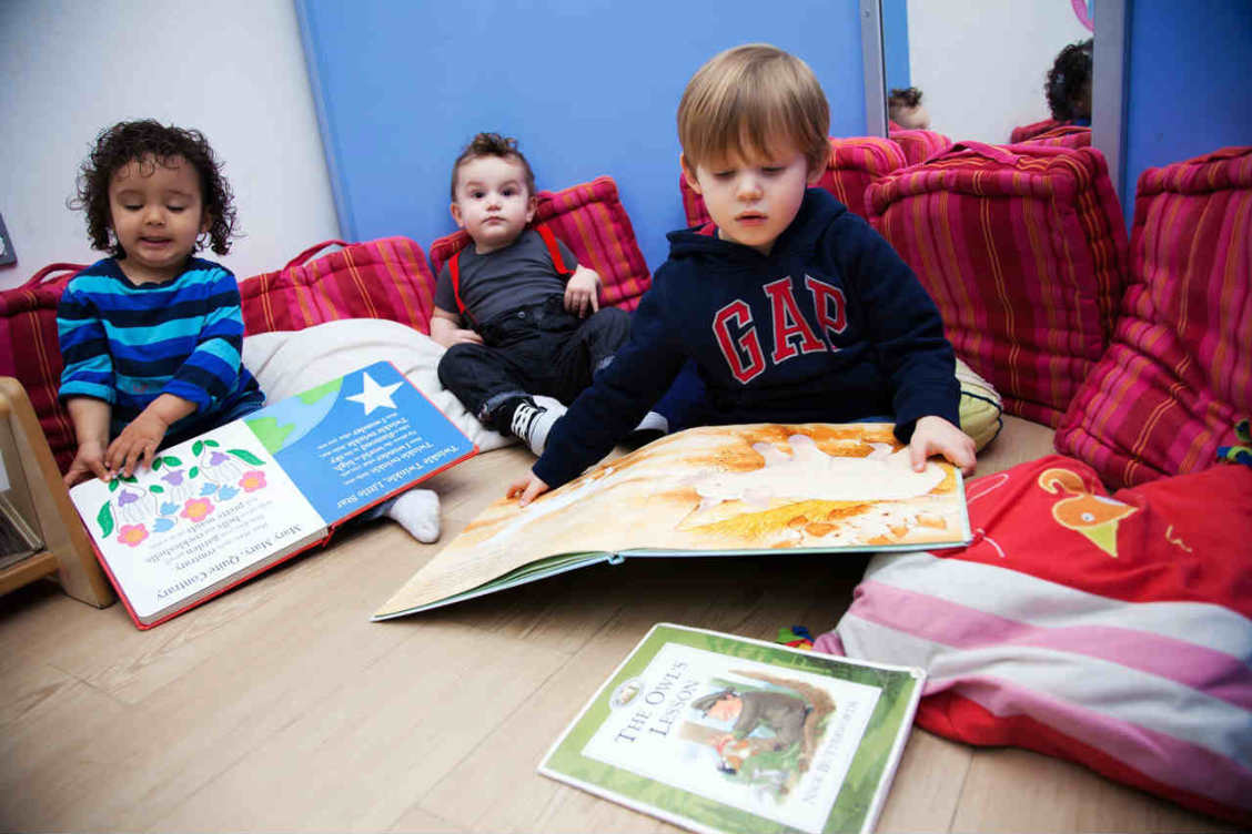 Kids reading at Third Door