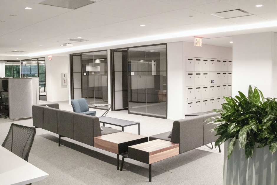 Hybrid Workplace Smart Locker Design Metra 