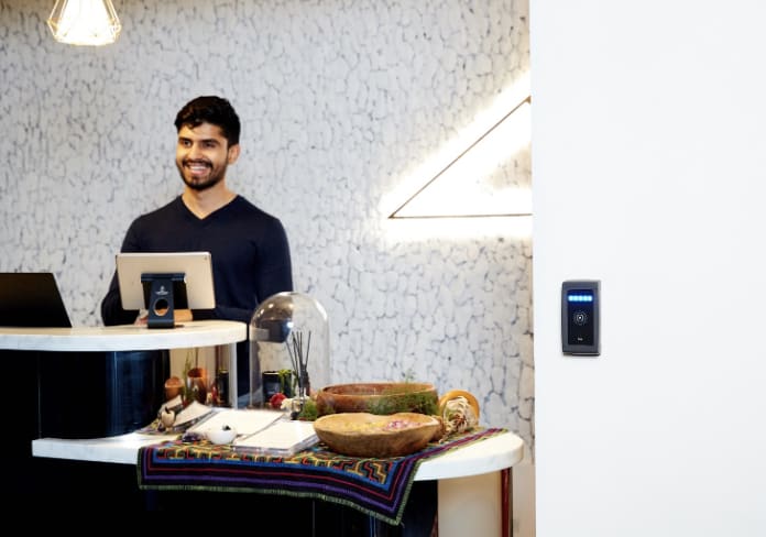 How to Track Employee Check-in and Check-out