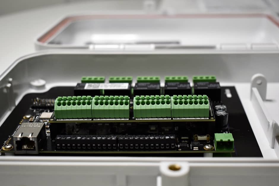 Kisi's Controller Pro 2with Wiegand board