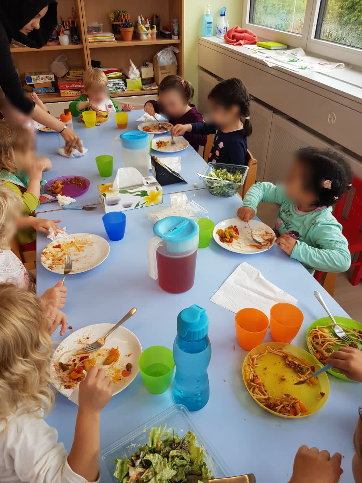 Essen in der KiTa - Kinderkrippe + Waldkinderkrippe Blüemli