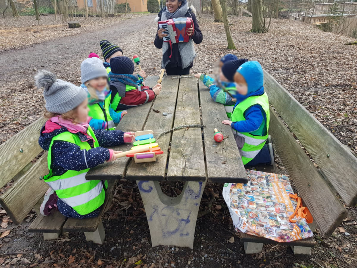 Singen und Musizieren im Wald