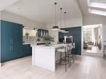 Hunton Majestic Teal and Dove Grey Shaker kitchen with replacement cupboard doors and drawer fronts, kitchen island with breakfast bar