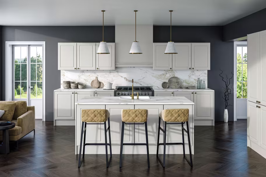 Ashford Shaker style cream kitchen replacement kitchen cabinets, doors and drawer fronts.