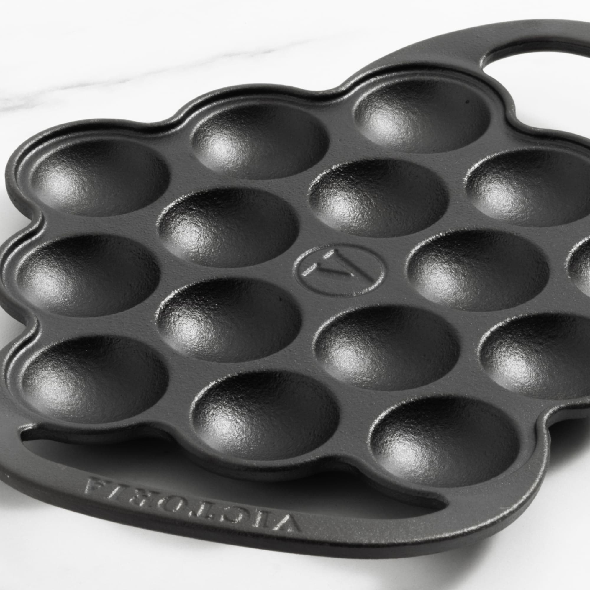 How to Use a Poffertjes Pan - Victoria Cast Iron Pan for Pancakes,  Cornbread Recipes, Cheese Snacks 