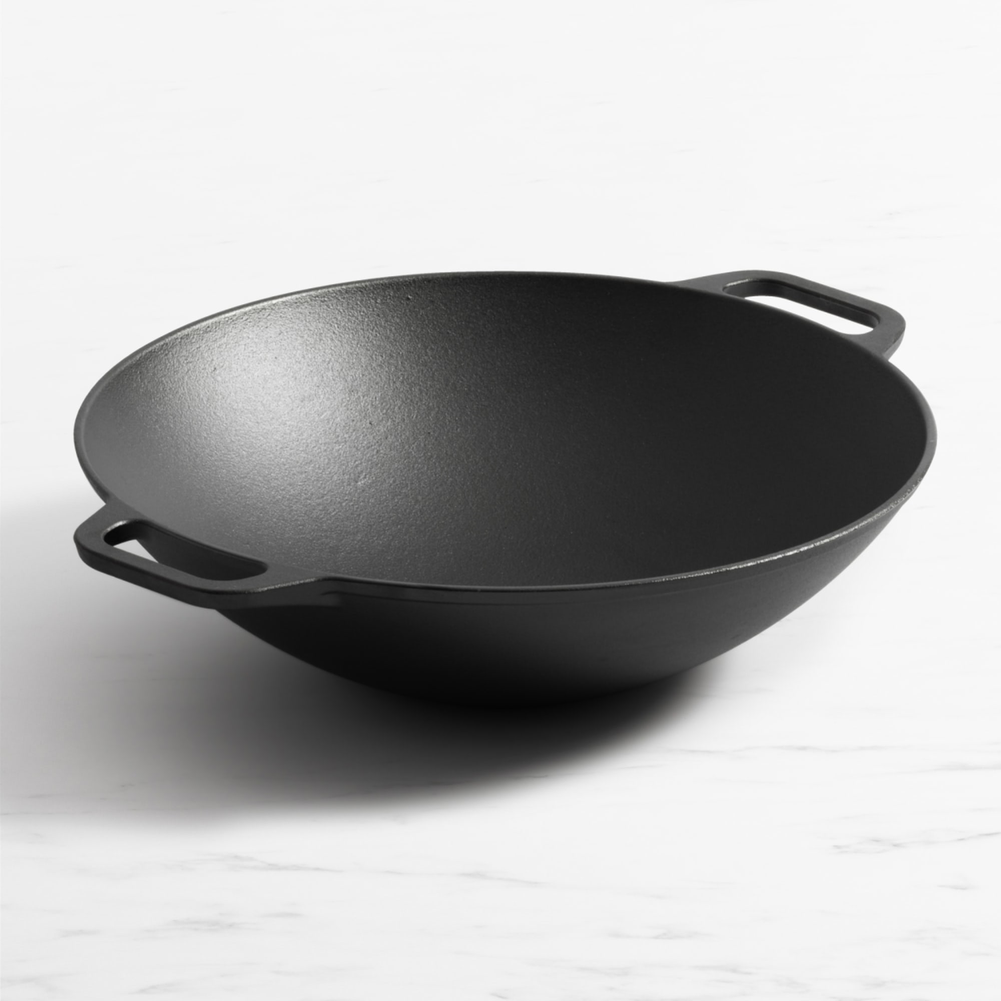 Victoria Seasoned Cast Iron Wok 35.5cm