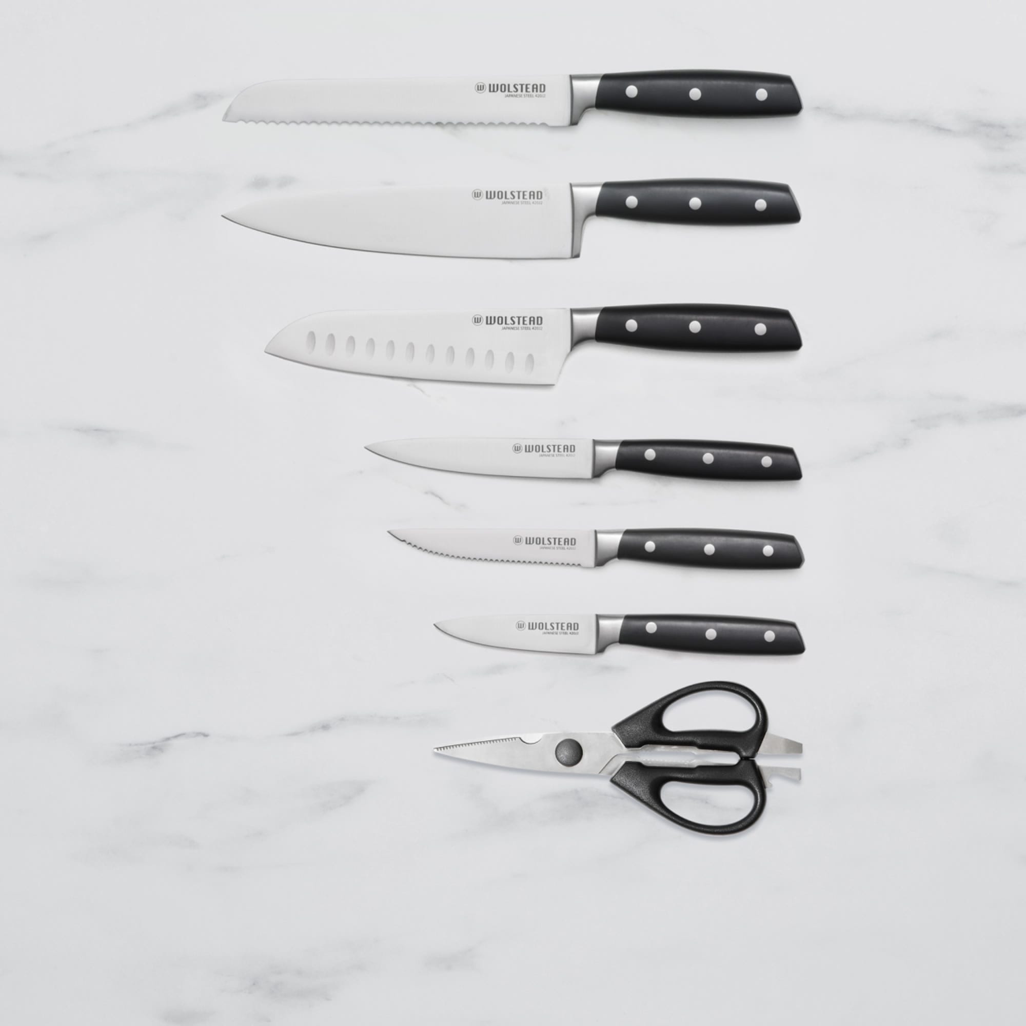 https://res.cloudinary.com/kitchenwarehouse/image/upload/c_fill,g_face,w_1250/f_auto/t_PDP_2000x2000/Kitchen%20Warehouse%20Images%20/Wolstead-Insignia-13pc-Knife-Block-SetBG_1.jpg?imagetype=pdp_full