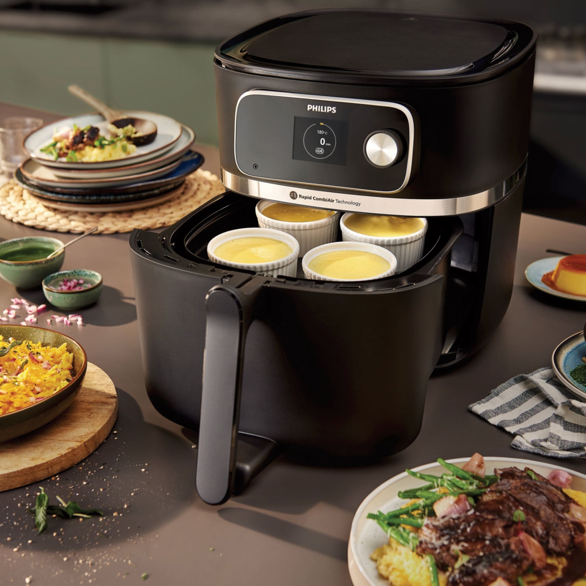 Versuni Introduces New Philips Airfryer Combi - Newsroom