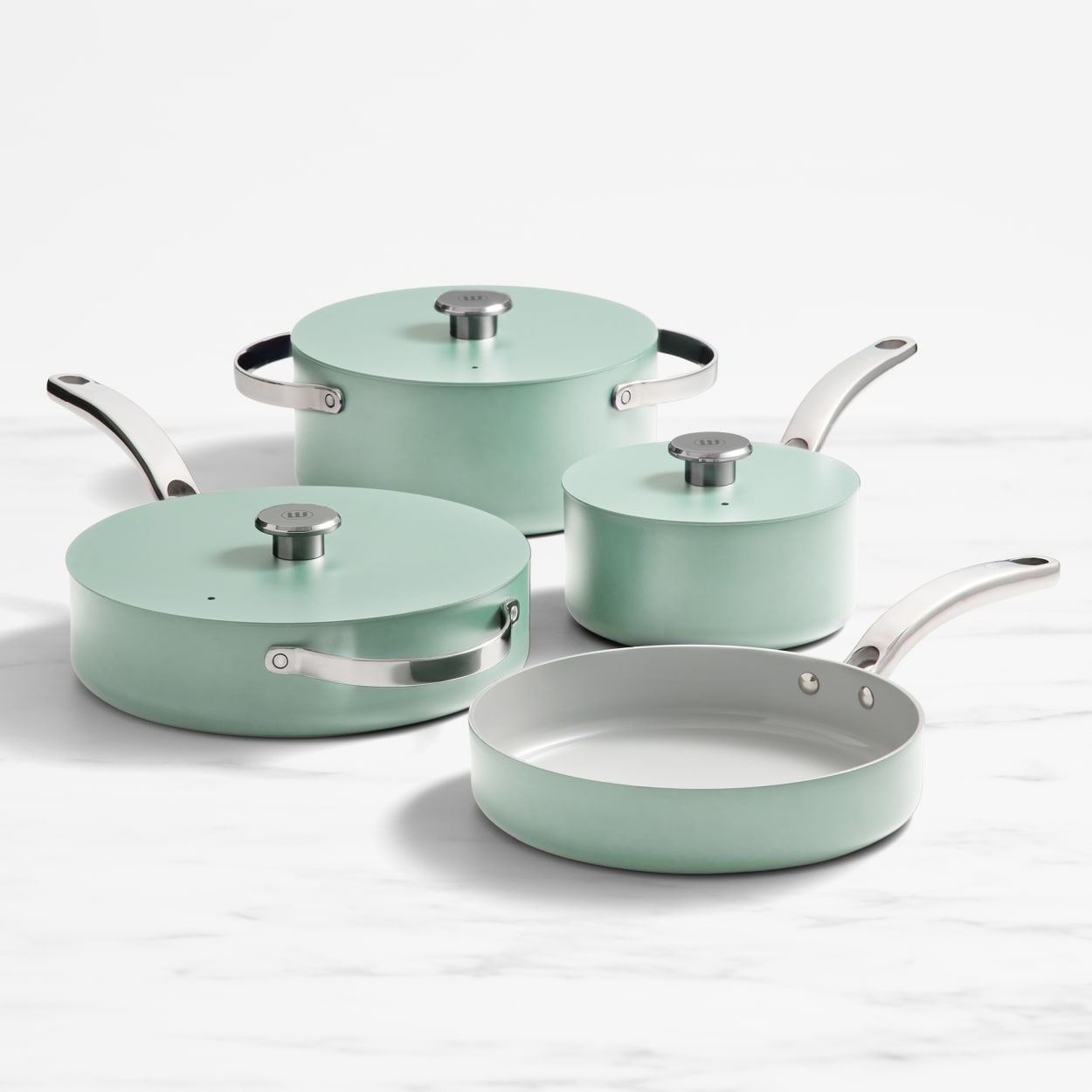 This Tefal 6 pcs cookware set is going for 59% off – grab the deal