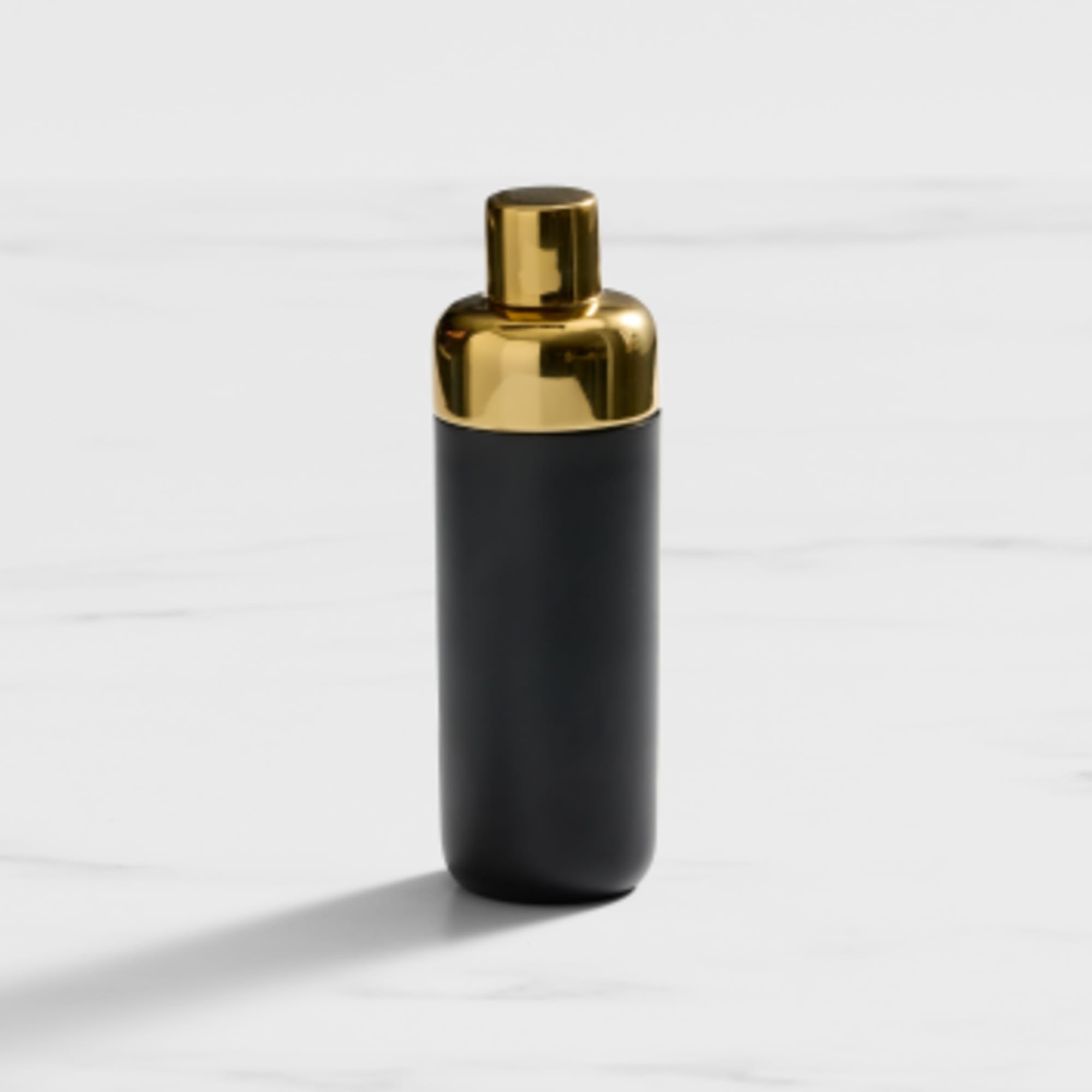 Salisbury & Co Manhattan Cocktail Shaker 700ml Black/Gold