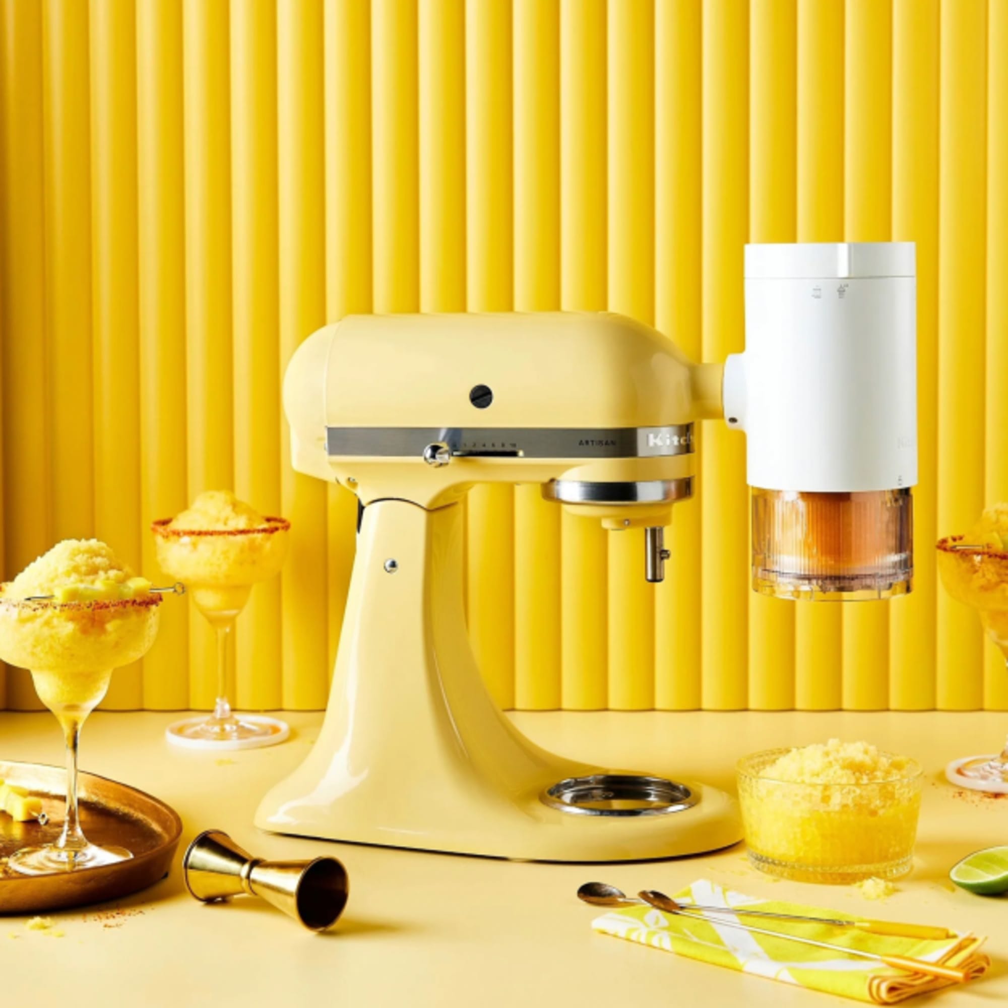 KitchenAid Artisan KSM195 Stand Mixer Majestic Yellow