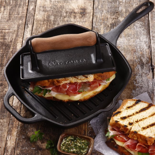 https://res.cloudinary.com/kitchenwarehouse/image/upload/t_a-optimised-static/v1670827943/Campaign%20Images/Newsletter/22-12-20-GOTD-Victoria-Cast-Iron-Griddle/Shop-All-Image.jpg