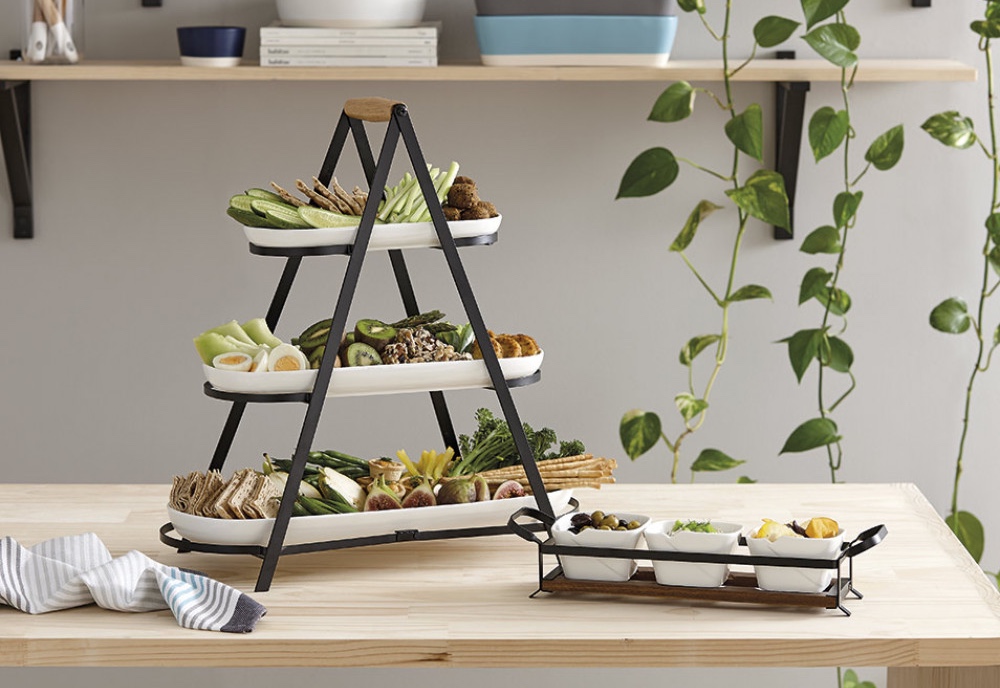 3-tier serving tower