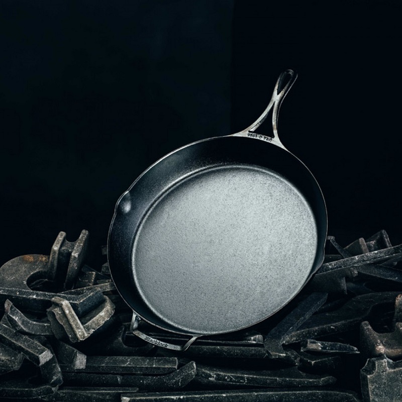 Lodge Blacklock Cast Iron Pan