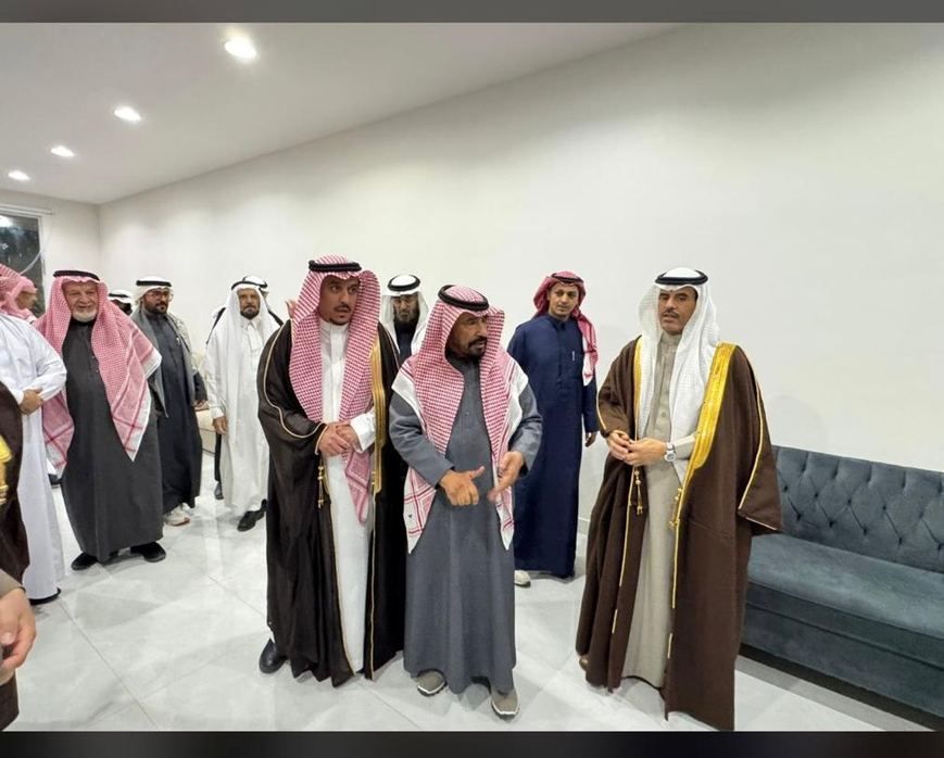 جولة المسؤولين في المقر