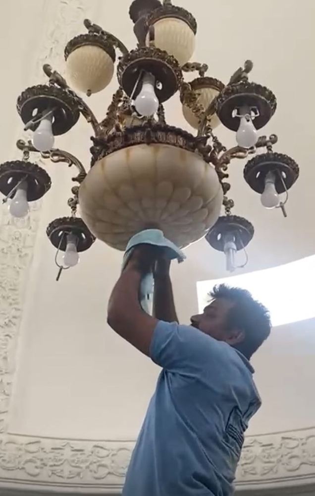 تنظيف الثريات