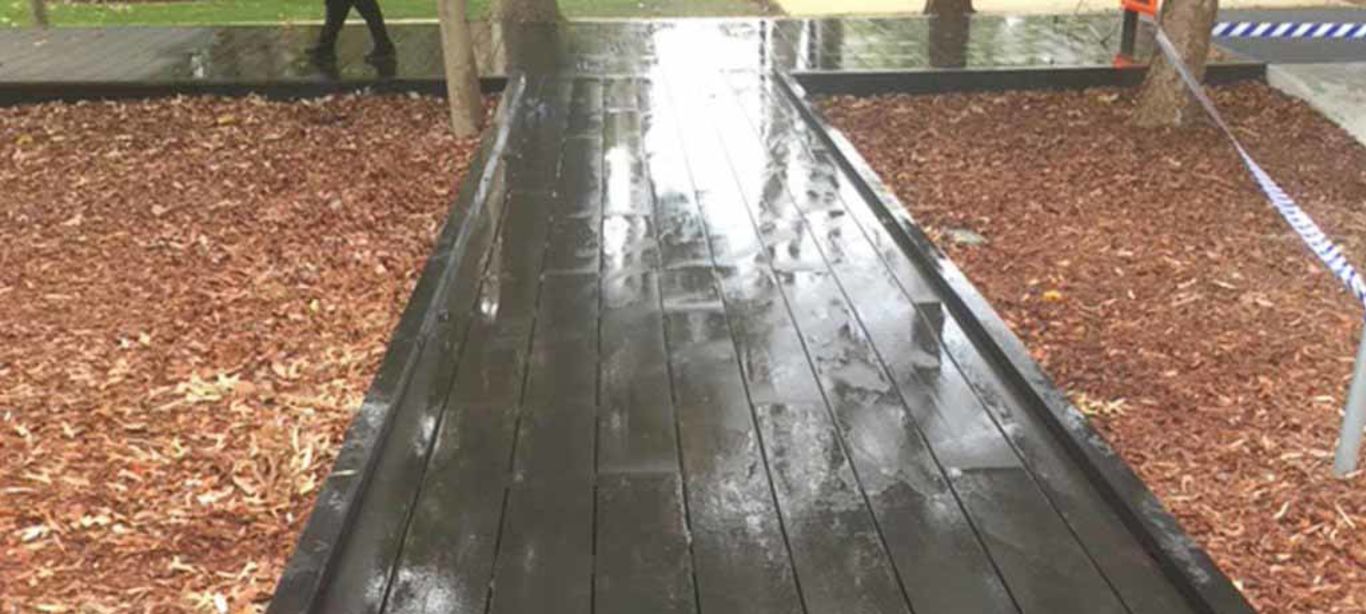 wooden-deck-cleaning-after