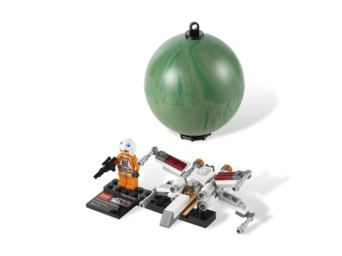 X-wing Starfighter & Yavin 4 – widok główny