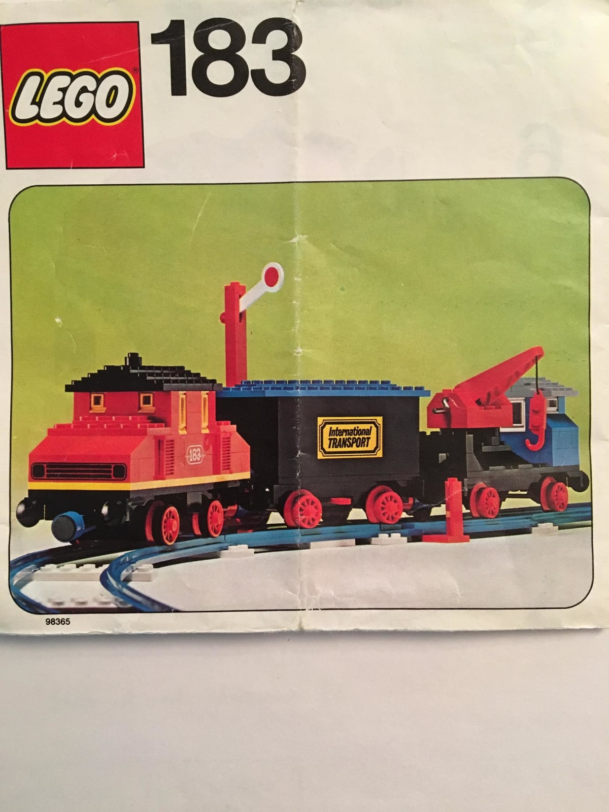 Complete Train Set with Motor and Signal – widok główny