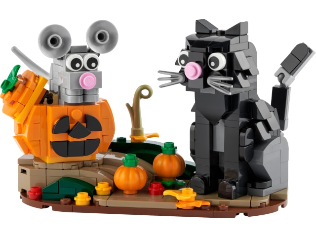 Kot i mysz na Halloween