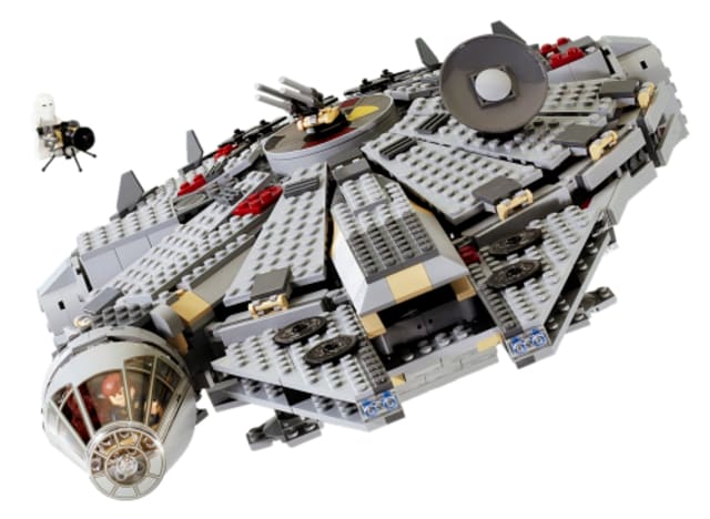 Millennium Falcon (Blue Box Version)