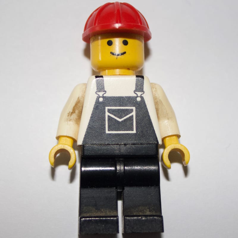 Man, Black Overalls, Red Hard Hat (3626a Head)