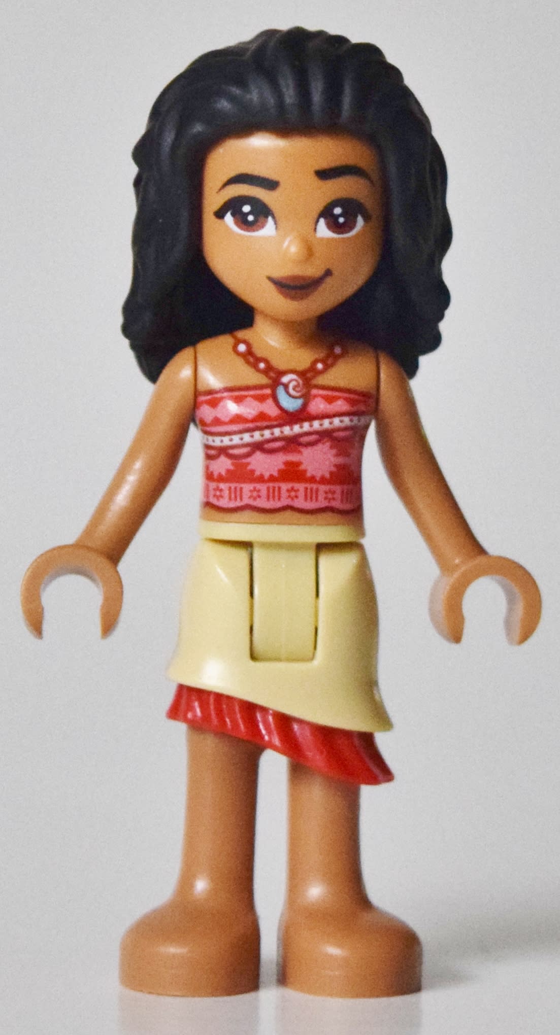 Moana - Red/Pink Shirt, Tan Skirt