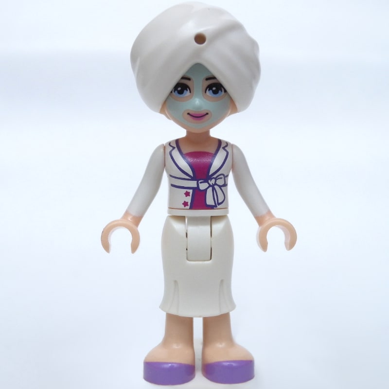 Sophie - Face Mask, White Robe