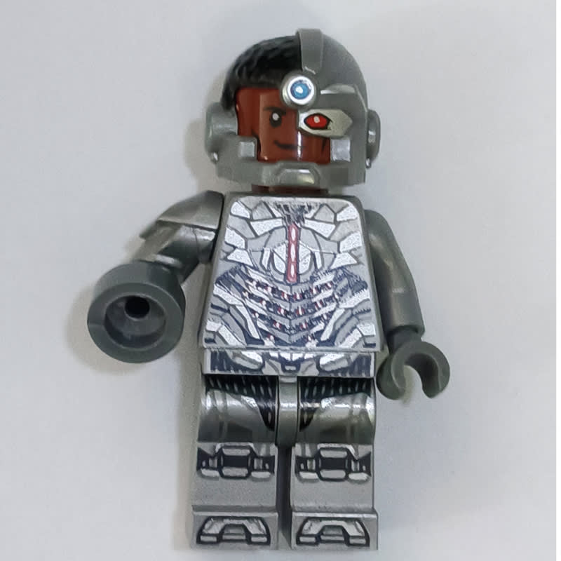 Cyborg with Blaster Arm (DCEU)