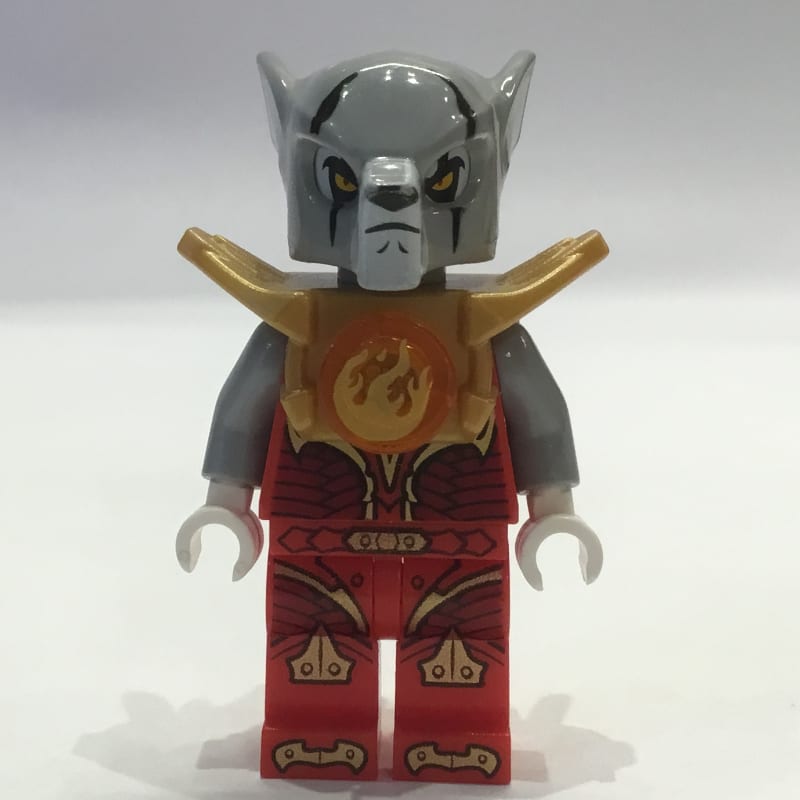 Worriz with Shoulder Armor with Fire Chi
