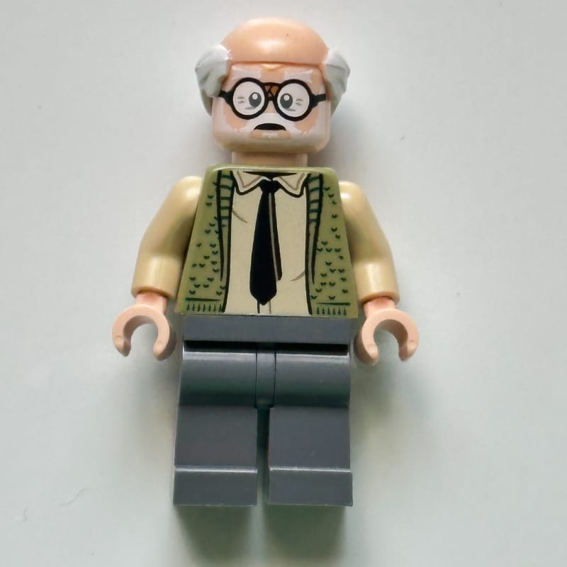 Ernie Prang, Olive Green Sweater, Dark Bluish Gray Legs