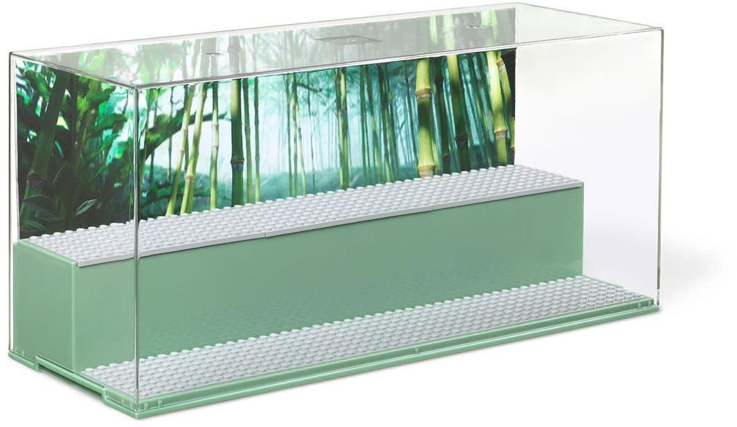 The LEGO Ninjago Movie Play & Display Case